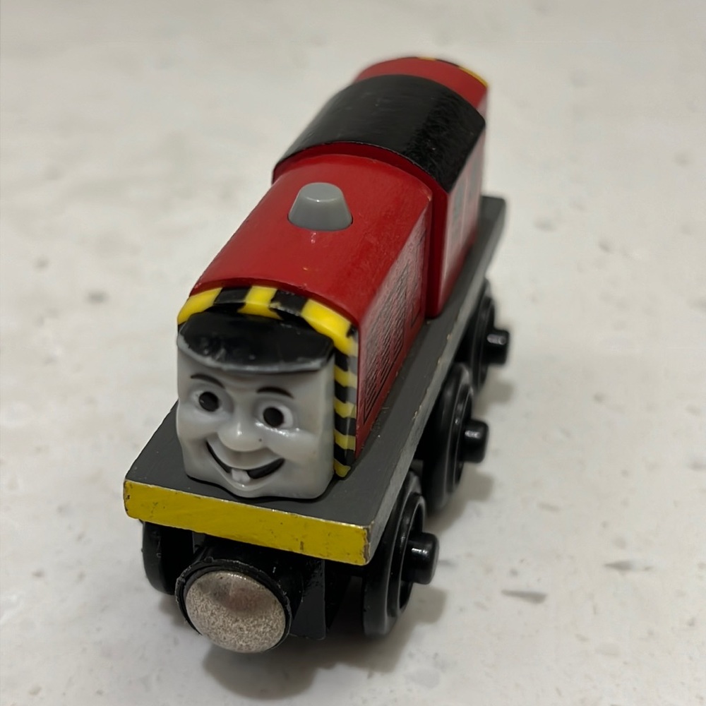 4/$20 2003 Gullane Thomas Salty Train (1 of 2)